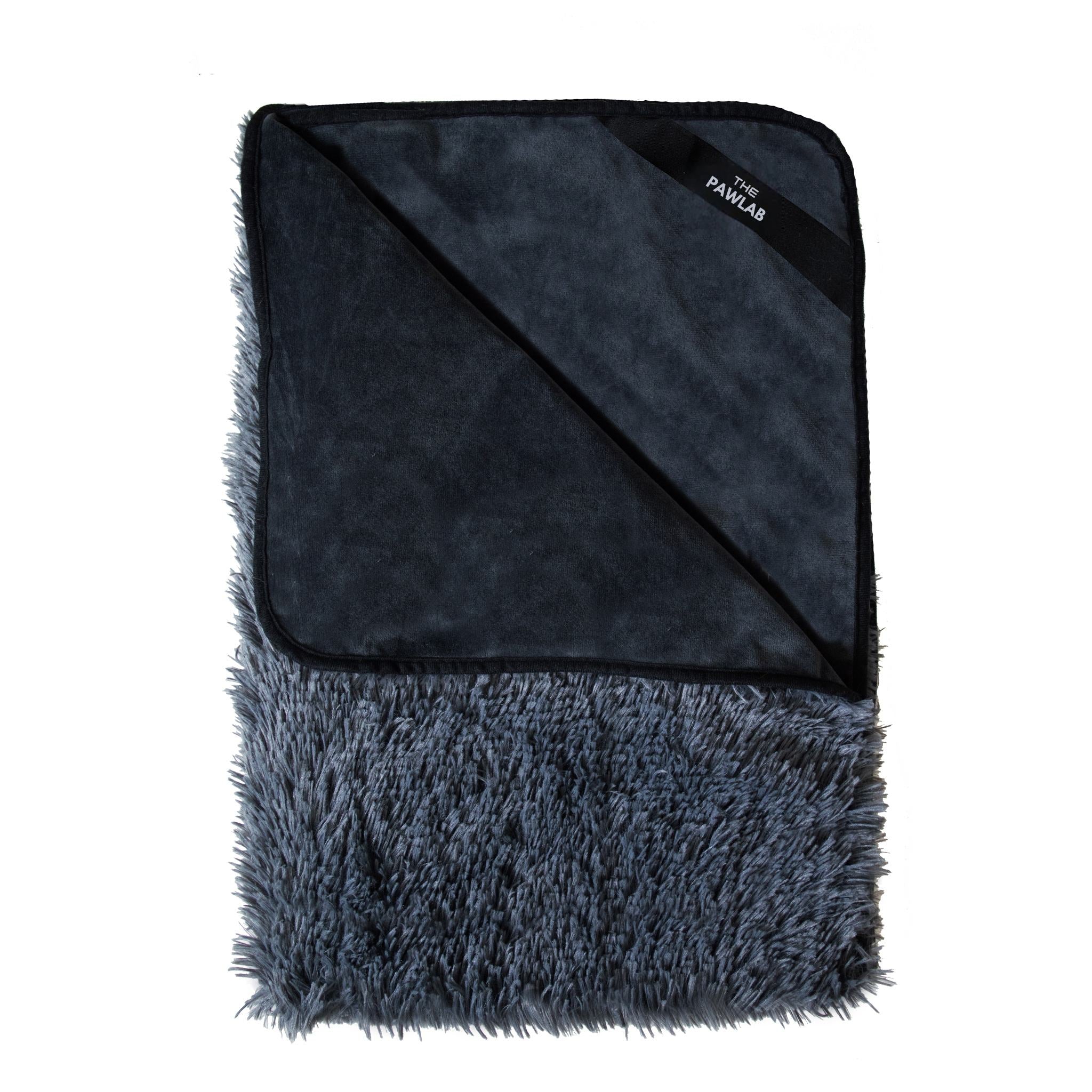 PawLab GrubbyPaw Throw Blanket