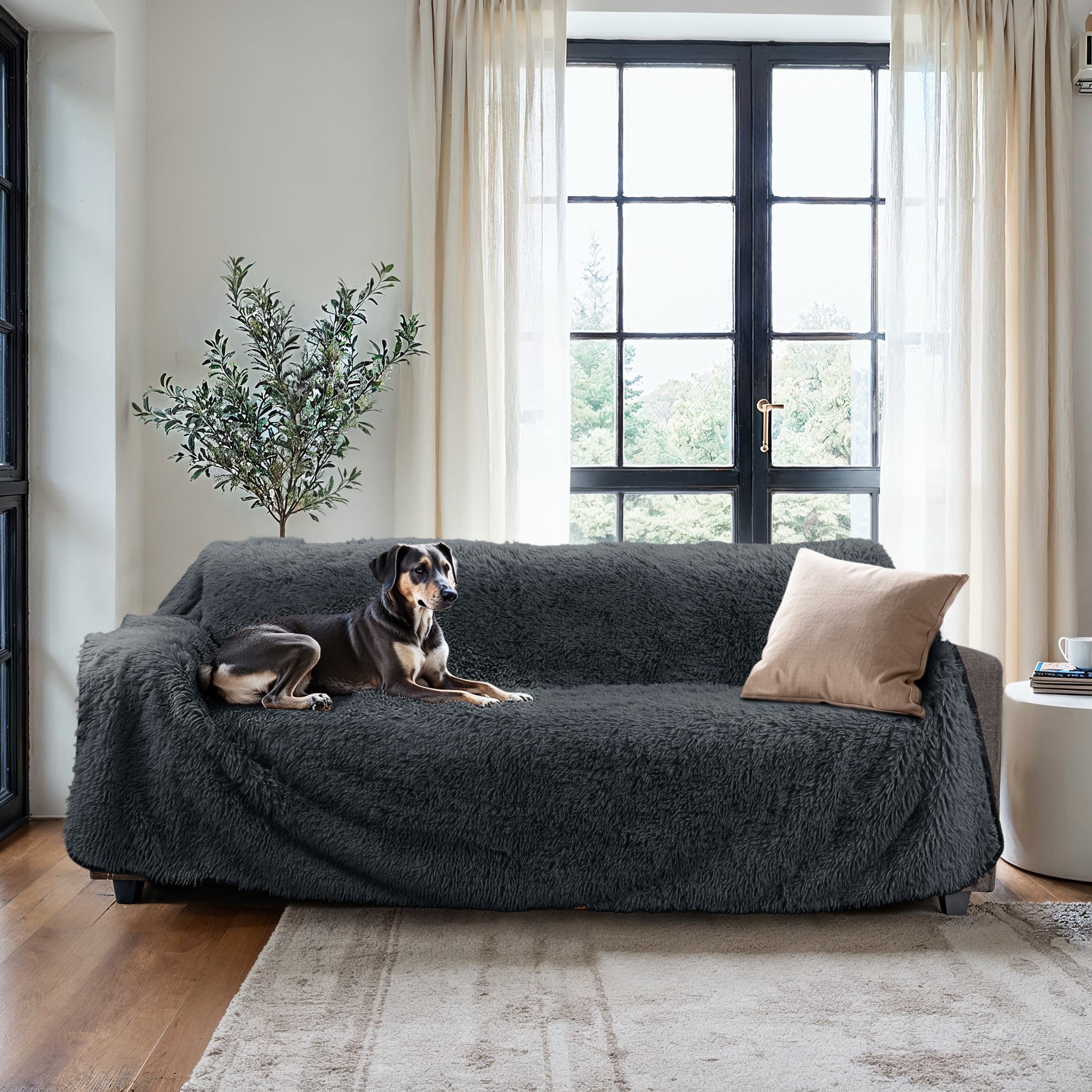 PawLab GrubbyPaw Throw Blanket